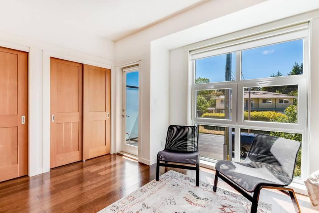 Cedar Hill Sunlit Stay - Bright Spacious & Modern Victoria Dış mekan fotoğraf